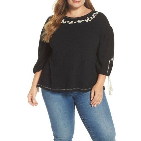 Caslon Embroidered Top Plus Size 0X - Picture 1 of 7